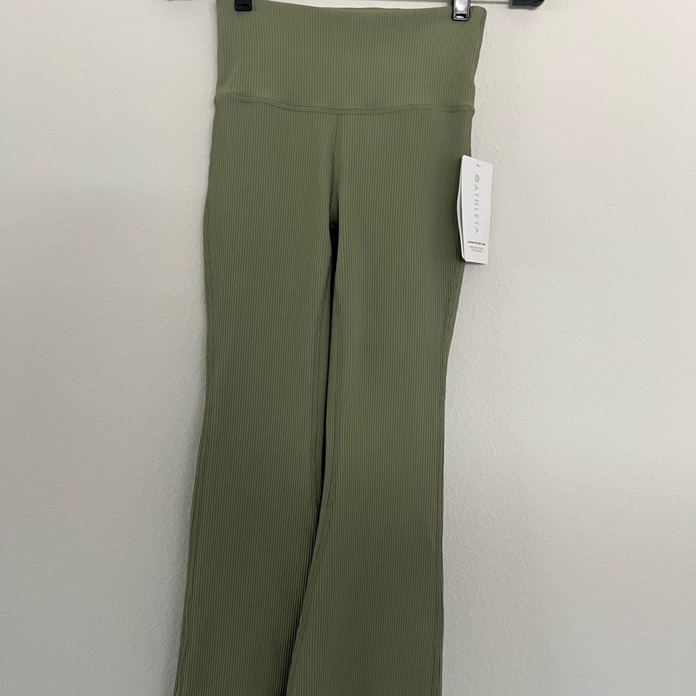 Athleta Sage Ribbed Crop Flare Pants. XSP